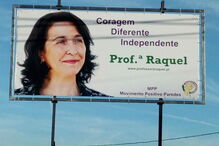 Conheça os cartazes mais insólitos das autárquicas