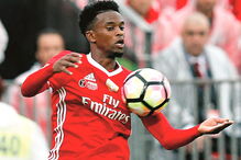 Nélson Semedo tem contrato até junho de 2021 e uma cláusula de rescisão de 60 milhões de euros   