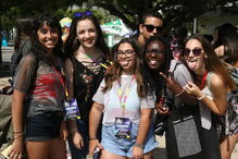 Imagens do recinto do Alive no primeiro dia do festival