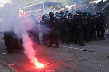 Imagens dos protestos anti-G20 esta quinta-feira em Hamburgo, Alemanha
