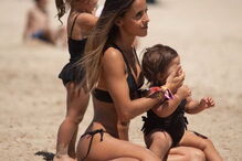 Carolina Patrocínio tem partilhado fotografias das filhas Diana e Frederica nas redes sociais