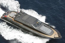 Iate alugado por Ronaldo foi inspecionado pelo Fisco