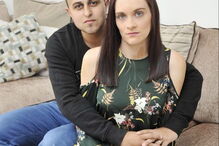 Laura tem sido muito apoiada pelo marido, Dayle