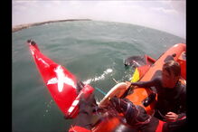 Kitesurfista alemã resgatada na Ericeira