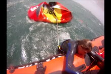 Kitesurfista alemã resgatada na Ericeira