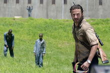 John Bernecker era duplo na série The Walking Dead