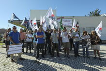 PNR fez ação de protesto em frente à esquadra de Alfragide, na Amadora