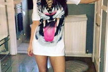 Homem ataca namorada