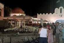 Sismo causa dois mortos e 120 feridos na ilha grega de Kos