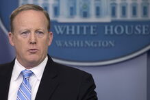 Sean Spicer não concordou com a nomeação de Anthony Scaramucci como diretor de comunicações