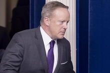 Sean Spicer não concordou com a nomeação de Anthony Scaramucci como diretor de comunicações