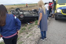 Despiste mata emigrante português e fere filhos