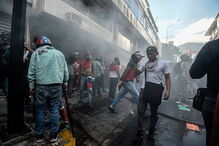 Violência em dia de eleições faz dez mortos na Venezuela