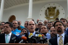 Assembleia Constituinte, Alexandre Mendonça, Pedro Faria, Assembleia Constituinte na Venezuela, diretor da Missão Católica Portuguesa, Agência Lusa, sacerdote, Este, Venezuela, Governo, Caracas, Prados, La Califórnia, Avenida Francisco de Miranda, Centro Comercial El Marques, política, questões sociais