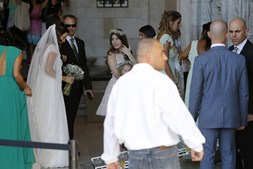 Convidados e noivos chegam ao Mosteiro dos Jerónimos