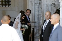 Convidados e noivos chegam ao Mosteiro dos Jerónimos