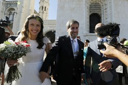 As imagens do fim da cerimónia e a saída dos noivos do Mosteiro dos Jerónimos
