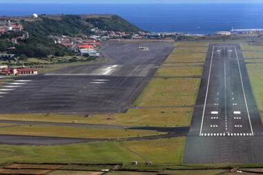 Base das Lajes
