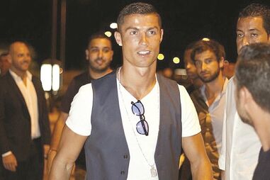 Cristiano Ronaldo, Think Pink, Madeira, CR7, economia, negócios e finanças, economia (geral)