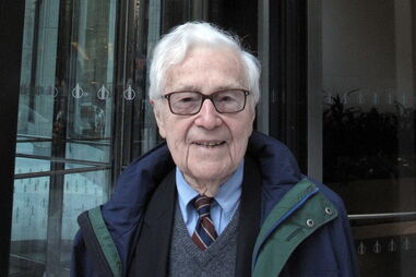 John Morris tinha 100 anos