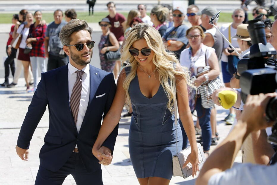 Convidados e noivos chegam ao Mosteiro dos Jerónimos