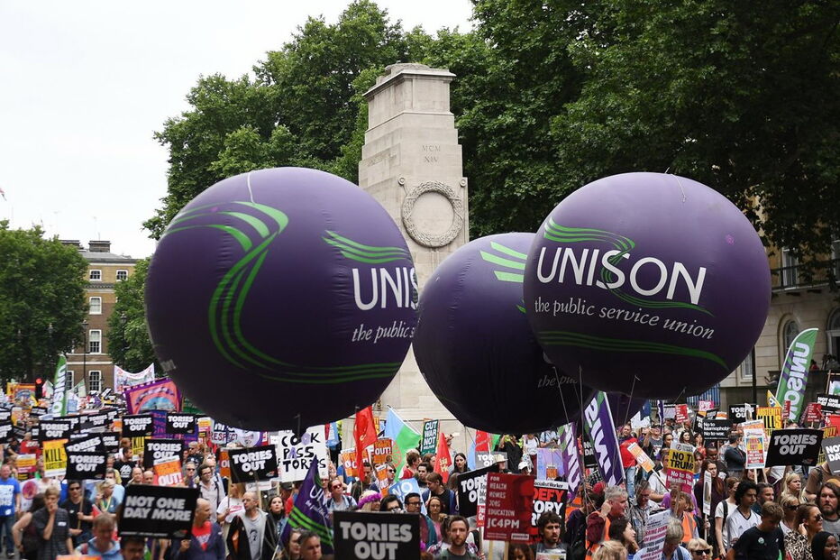 Manifestantes saíram à rua em Londres para contestar austeridade