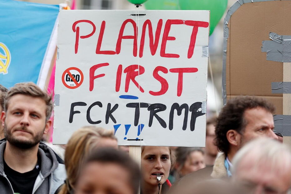 Milhares de pessoas protestaram em Hamburgo contra a cimeira do G20