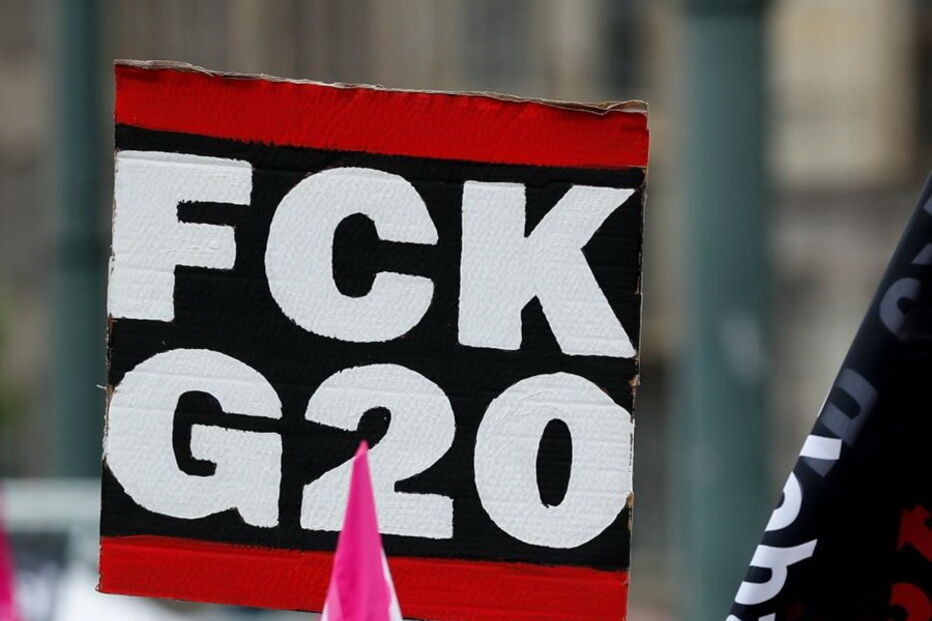 Milhares de pessoas protestaram em Hamburgo contra a cimeira do G20