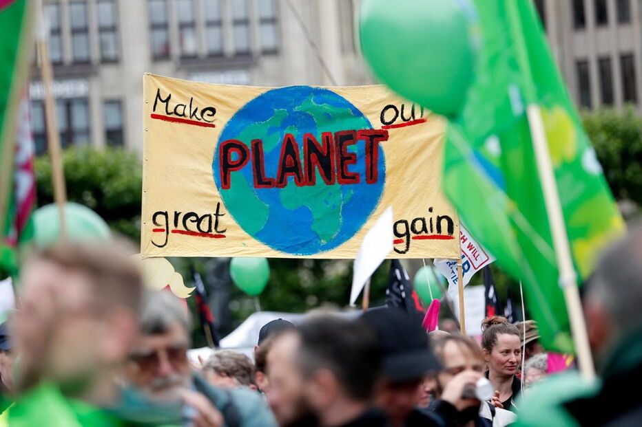 Milhares de pessoas protestaram em Hamburgo contra a cimeira do G20