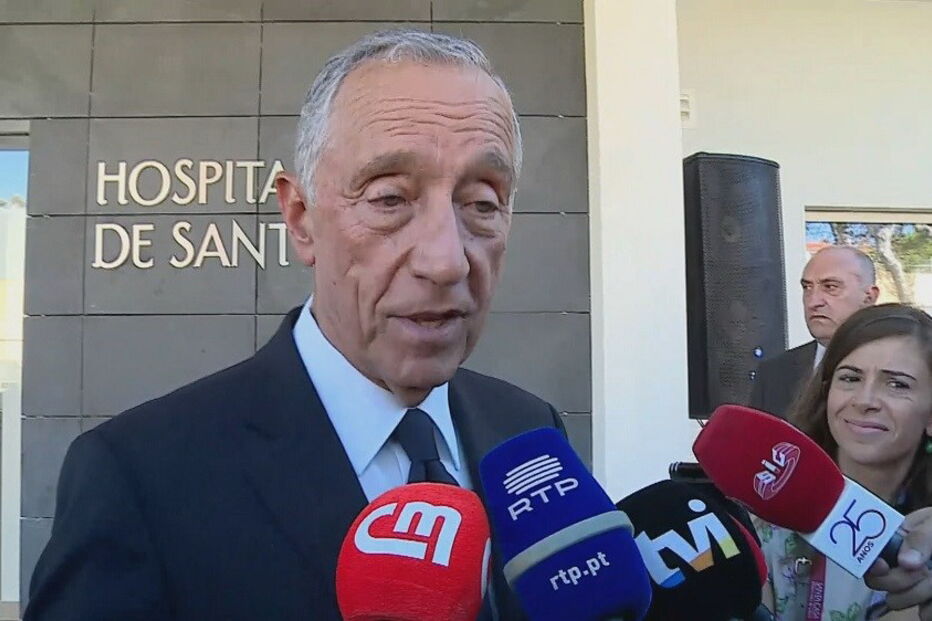 O Presidente da República, Marcelo Rebelo de Sousa, falou aos jornalista durante visita ao Hospital de Sant'ana