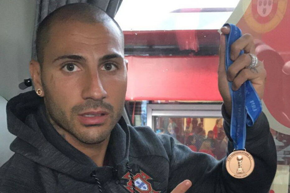 Quaresma homenageou Sérgio Machado, dedicando o 'bronze' de Portugal na Taça das Confederações ao amigo