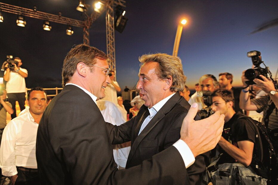 Passos Coelho tem em Pedro Pinto um homem de confiança. Distrital de Lisboa é das primeiras a dar sinais de divisão 