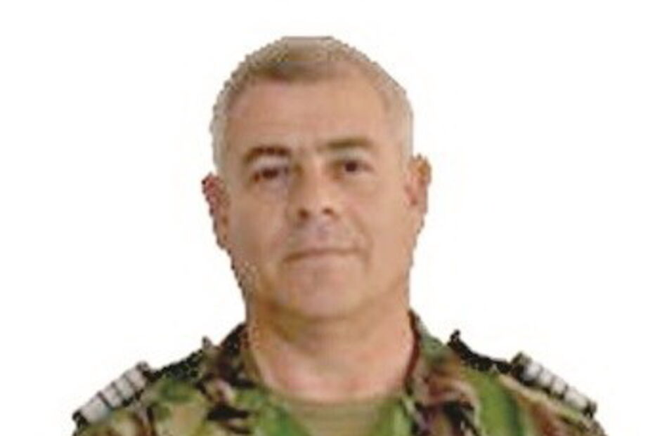 Os exonerados: Coronel Amorim Ribeiro Comandante da Unid. de Apoio Geral de Material do Exército (gerir os paióis)