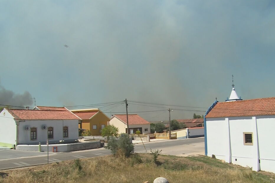 Fogos deflagram no distrito de Santarém