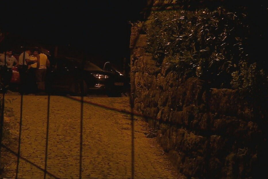 Imagens das buscas que estão a decorrer na Póvoa de Lanhoso para encontrar um menino de 18 meses, desaparecido esta terça-feira