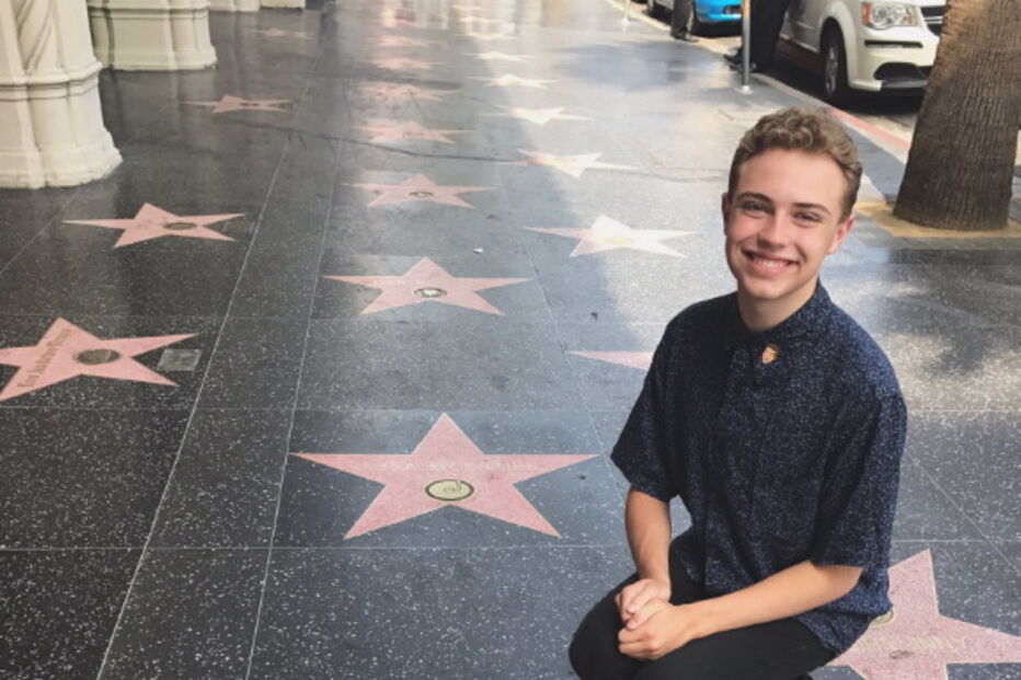 Limpa estrela de Trump no Passeio da Fama e internet não perdoa