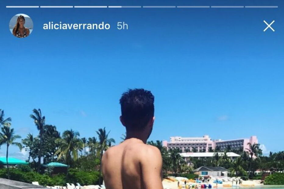 Bernardo Silva e namorada estão a desfrutar de umas luxuosas férias nas Bahamas
