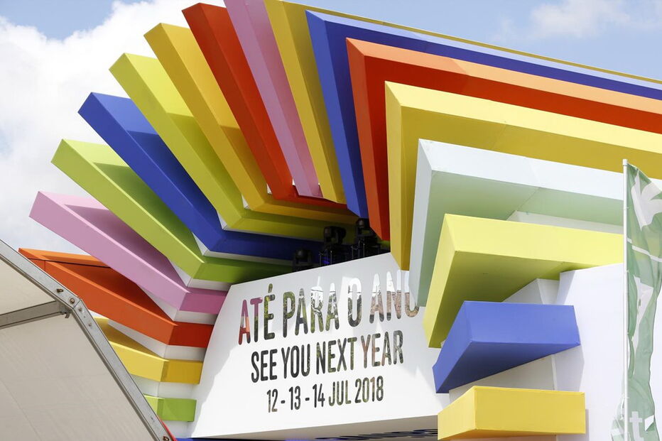 Imagens do recinto do Alive no primeiro dia do festival