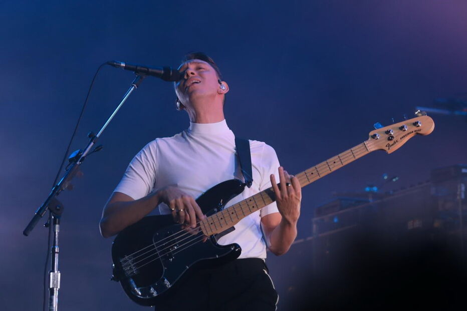 Alt-J em atuação em Algés