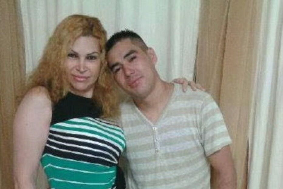 Mulher de 49 anos recebe queixas na polícia por gemidos durante o sexo