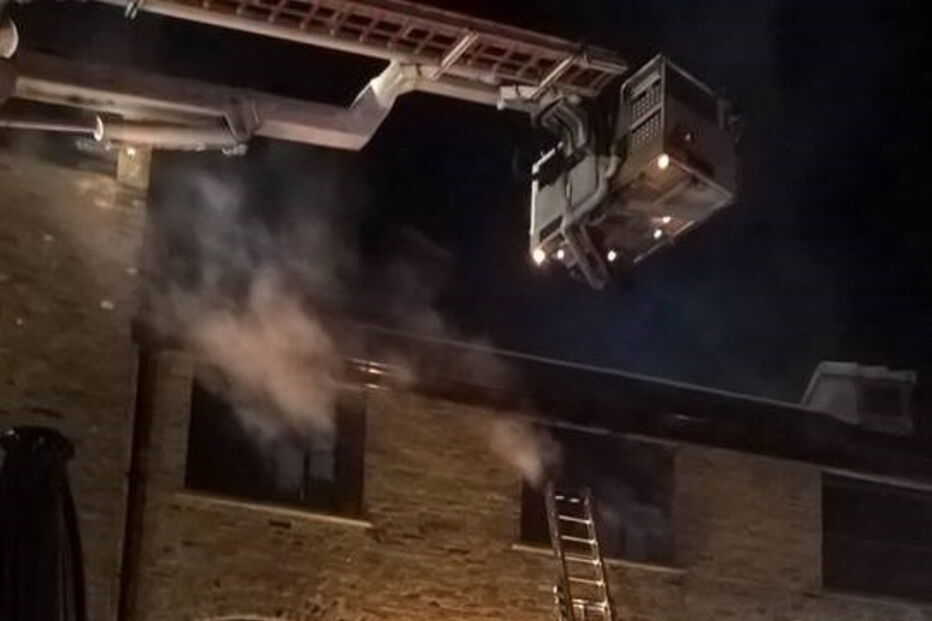 Fogo no mercado de Camden, em Londres