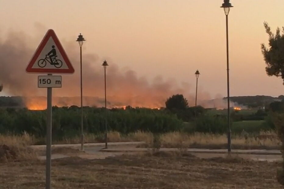 Fogo junto a resort em Vilamoura
