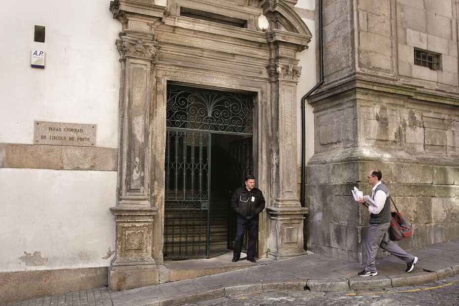 Porto, Tribunal de S. João Novo, Gondomar, juiz, Humberto Cunha, Paulo Dias, crime, lei e justiça, punição, sentença, julgamentos, tribunal, abusos, violação, pedófilo