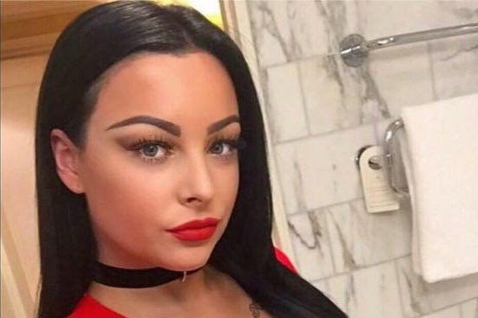 Mulher sofre violência doméstica e publica no Facebook