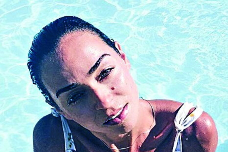 Catarina Gouveia, Sofia Ribeiro, Bárbara Norton de Matos, Oceana Basílio, Dânia Neto, Carolina Loureiro, Anita Costa, Vanessa Martins, férias, verão, sol, calor, redes sociais, ousadas, sensuais, sexy