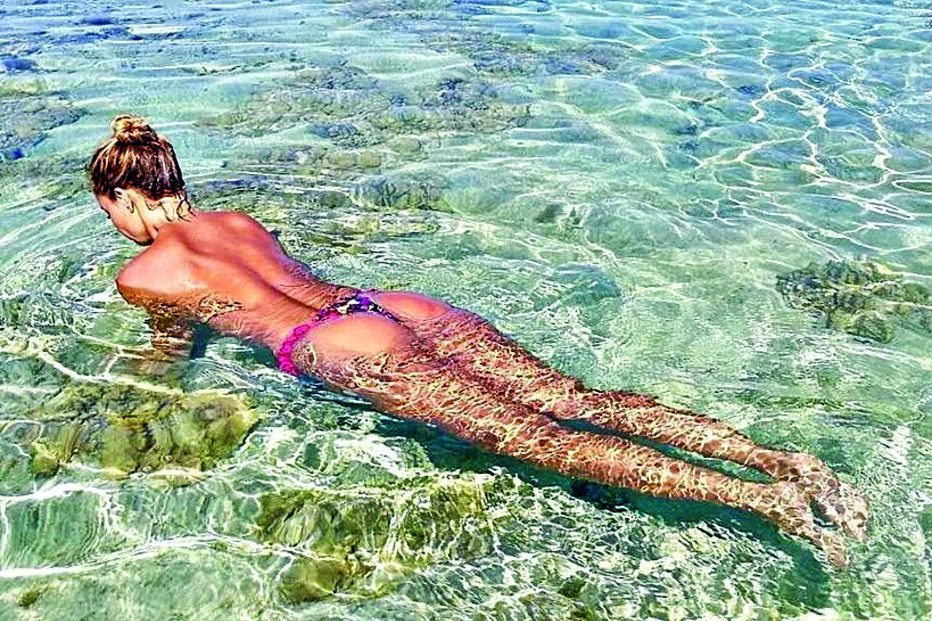 Catarina Gouveia, Sofia Ribeiro, Bárbara Norton de Matos, Oceana Basílio, Dânia Neto, Carolina Loureiro, Anita Costa, Vanessa Martins, férias, verão, sol, calor, redes sociais, ousadas, sensuais, sexy