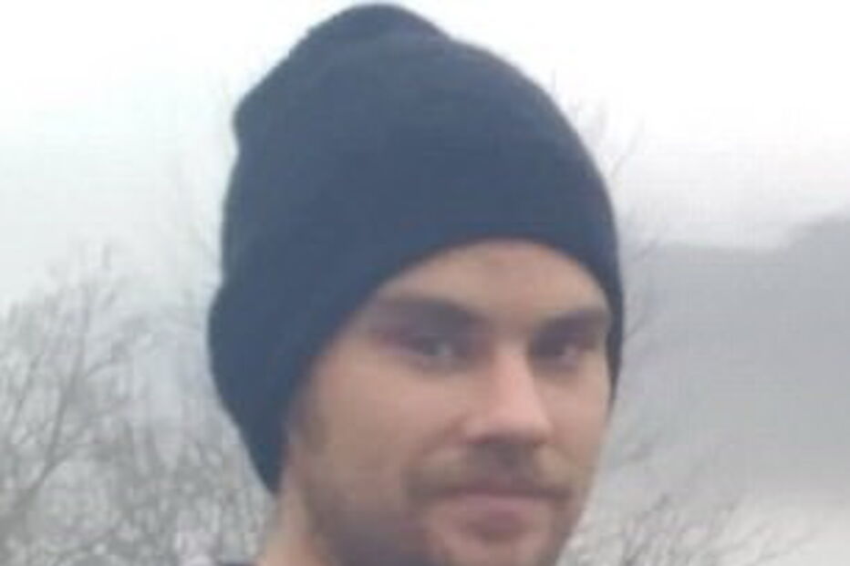 Leigh Ann Sepelyak está acusada de pegar fogo ao namorado, Grady Spencer