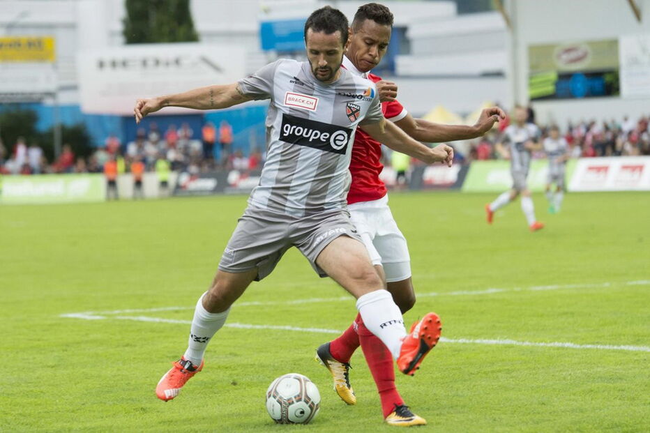 Jonas, Neuchatel Xamax, Benfica, Seferovic, Young, Uhrencup, Boys, desporto, futebol