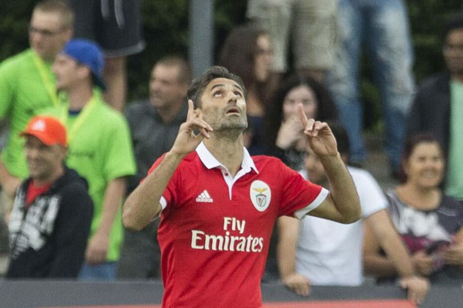 Jonas, Neuchatel Xamax, Benfica, Seferovic, Young, Uhrencup, Boys, desporto, futebol