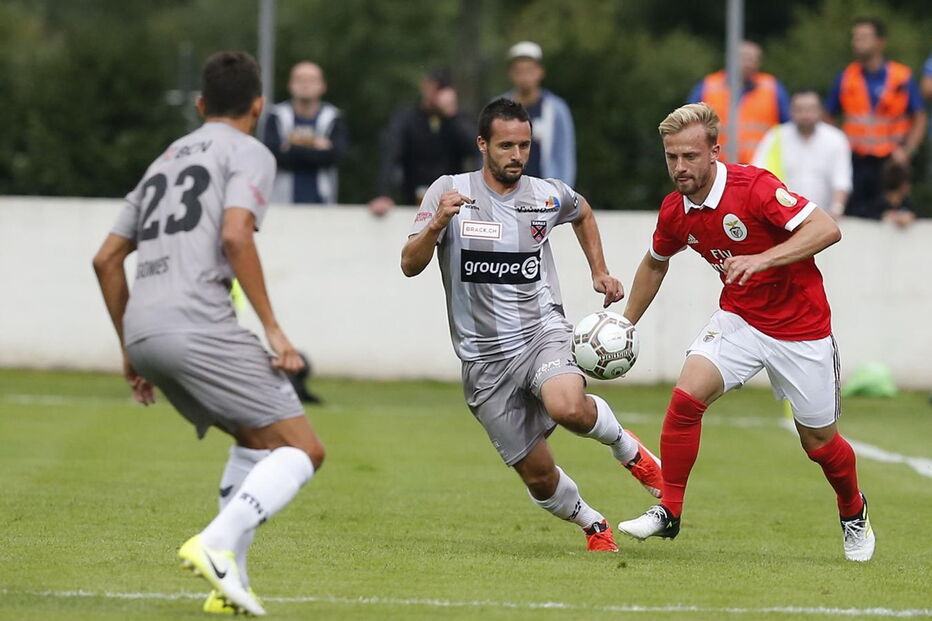 Jonas, Neuchatel Xamax, Benfica, Seferovic, Young, Uhrencup, Boys, desporto, futebol